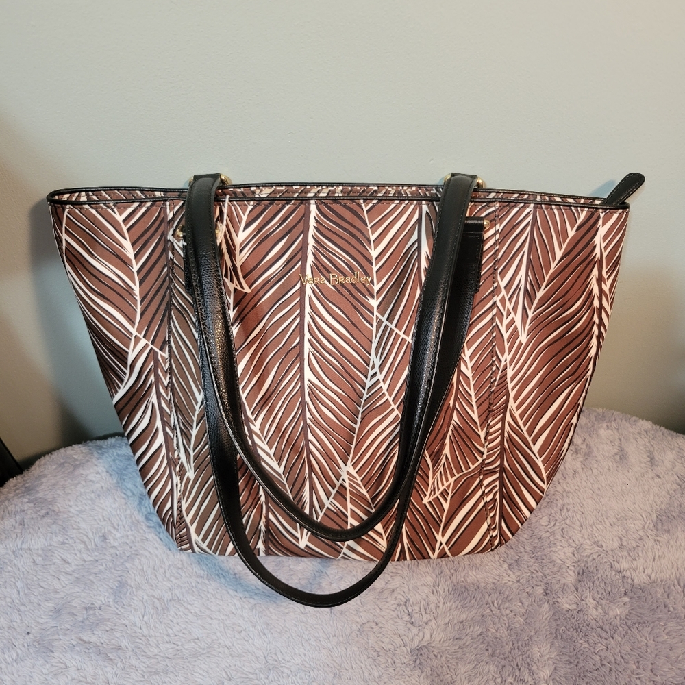 Vera Bradley small Ella tote banana leaves brown, 16 in x 12 in x 5 in